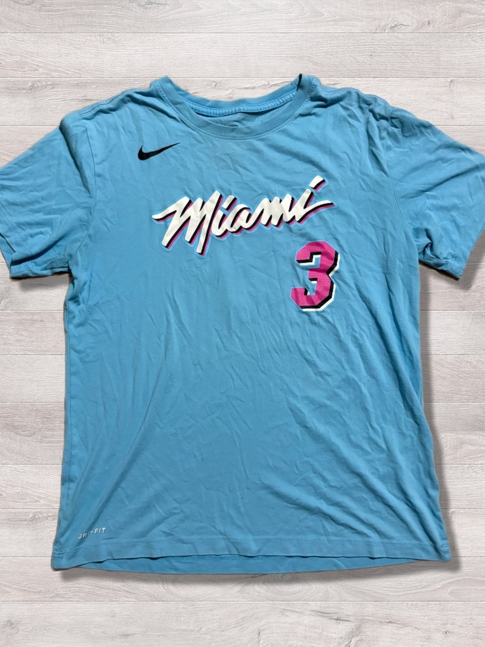 The Nike Tee NBA Miami Heat Dri Fit Dwayne Wade Double Sided Shirt Medium